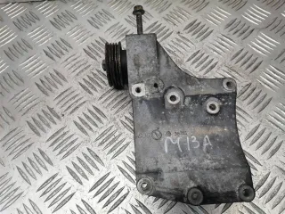 M13A Кронштейн компрессора кондиционера Suzuki Wagon R2 Арт 25708_3, вид 1