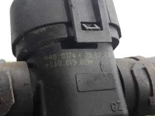 1J0819809 Кран отопителя (печки) Volkswagen Touareg 2 Арт 00293678, вид 4