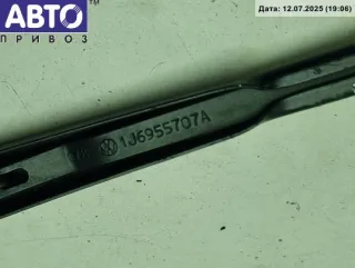 1j6955707a Щеткодержатель (поводок стеклоочистителя) задний Volkswagen Golf 4 Арт 55097173, вид 2
