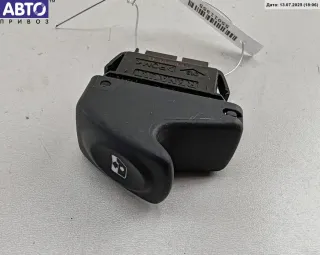 838100G Кнопка стеклоподъемника переднего правого Renault Scenic 1 Арт 55011955, вид 1