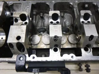 070103267X Головка блока Volkswagen Touareg 1 Арт AM100291023, вид 7