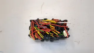 243512602R Блок предохранителей Dacia Duster 2 Арт 20410126, вид 2