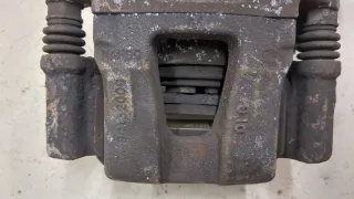 582303Z100,583113ZA00 Суппорт тормозной задний правый Hyundai i40  Арт 20410300, вид 3