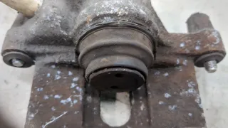  Суппорт тормозной задний правый Ford C-max 1 Арт 20410356, вид 4