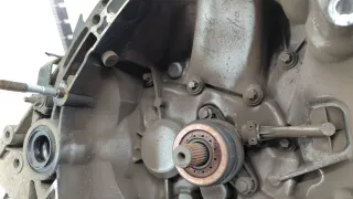 320106935R КПП механическая (МКПП) 5-ступенчатая Renault Megane 3 Арт 20417477, вид 5