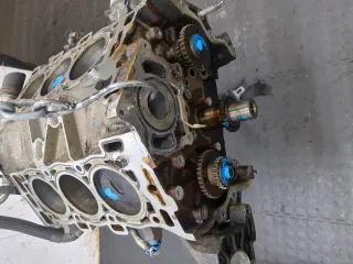 12635548,12641100 Блок цилиндров Cadillac SRX 2 Арт 20388451, вид 3
