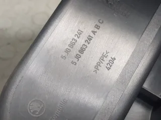 5J0863241A Консоль салона (кулисная часть) Skoda Octavia A5 restailing Арт 20416248, вид 3