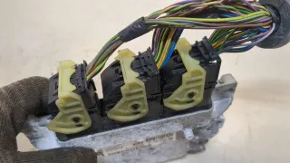 BV6112A650CNB Блок управления двигателем Ford Focus 3 Арт 20321622, вид 4