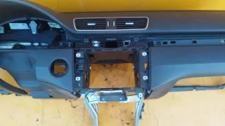 3C1857009  Панель приборная (торпедо) Volkswagen Passat B7 Арт 01014446, вид 6