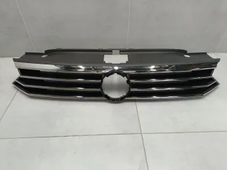 STVWA100930 Решетка радиатора Volkswagen Passat B8 Арт Z352520, вид 1