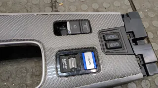 801106998 Консоль салона (кулисная часть) Mitsubishi Outlander 3 restailing 2 Арт 8789838, вид 2
