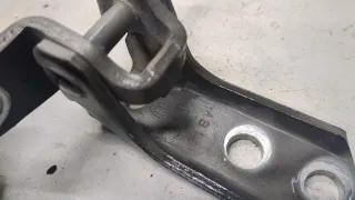 5702A064,5702A063 Петля двери передней левой черная Mitsubishi Outlander sport Арт 8863600, вид 3