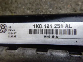 1K0121251AL Радиатор (основной) Volkswagen Jetta 5 Арт e1818347, вид 3