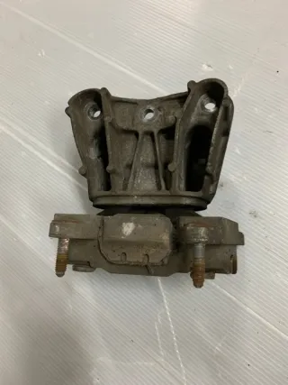  Подушка крепления КПП Audi A6 C6 (S6,RS6) Арт e4854700, вид 2