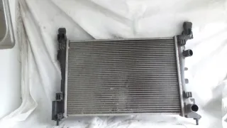 1300312 630743 13249566 Радиатор (основной) Opel Corsa D Арт e7137727, вид 3