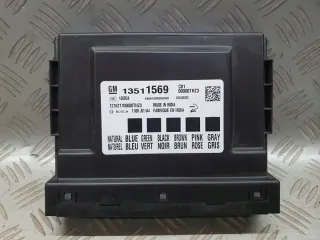 13511569 Блок предохранителей Opel Astra K Арт e7162427, вид 1