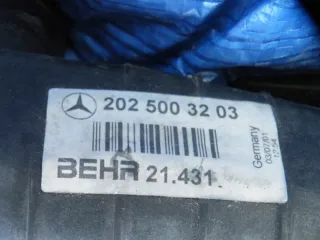 A2025003203 2025003203 Радиатор (основной) Mercedes SLK r170 Арт e8400045, вид 11