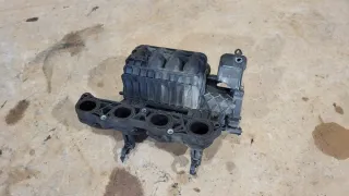 MN143823 Коллектор впускной Mitsubishi Colt 6 Арт e8541745, вид 1