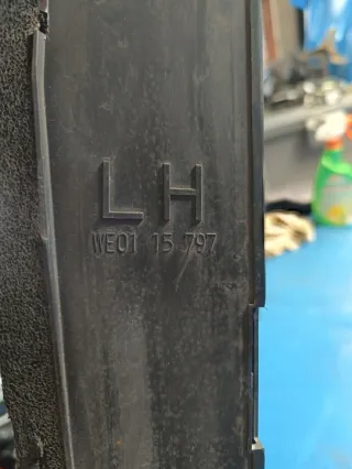 WE0115796, WE0115797 Радиатор (основной) Ford Ranger 3 Арт e8605999, вид 5
