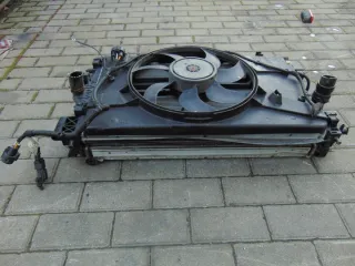 0130308486 16470896 23333680 13360890 13480872 13267647 Радиатор (основной) Opel Astra J Арт e8938605, вид 2