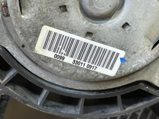 9685852680 9682895680 Радиатор (основной) Peugeot 208 Арт e8997475, вид 3