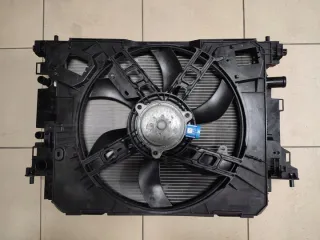 144610515R 4535000203 A4535000203 214101206R 4535000103 A4535000103 214812232R 4539064300 A4539064300 8660003626 8660003630 921001908R 921006454R 921006843R Радиатор (основной) Smart Fortwo 3 Арт e9005426, вид 1