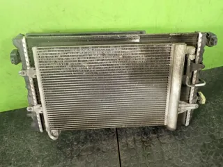 6Q0820411K 6Q0121253Q Радиатор (основной) Skoda Fabia 1 Арт e9169357, вид 1