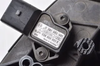 03C129711AZ 0281002401 03C129711AE Коллектор впускной Skoda Fabia 2 Арт e9572083, вид 4