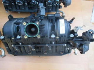 Z12XEP Z14XEP 0280600055 55556841 0280600072 0280600069 0280600046 0280600067 55557906 55557904 55559829 55559836 Коллектор впускной Opel Corsa C Арт e9829641, вид 5