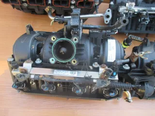 Z12XEP Z14XEP 0280600055 55556841 0280600072 0280600069 0280600046 0280600067 55557906 55557904 55559829 55559836 Коллектор впускной Opel Corsa C Арт e9829641, вид 7