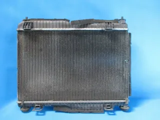 8V51-8005-DG 8V518005DG Радиатор (основной) Ford Fiesta 5 Арт e9901625, вид 3