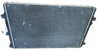 3C0121253Q Радиатор (основной) Volkswagen Passat B7 Арт e10064683, вид 3