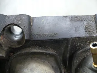 7700273860 Коллектор впускной Renault Sandero 1 Арт e10444971, вид 3