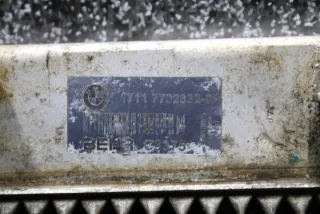 7792832 Радиатор (основной) BMW 5 E60/E61 Арт e10516880, вид 4