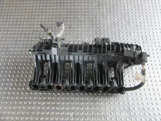 044768002 Коллектор впускной Jaguar F-Pace Арт e10519276, вид 2