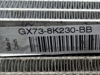 HK83-8005-AB HK83-8C607-CE GX73-8K230-BB GX73-19710-BC HK83-8B680-AG Радиатор (основной) Jaguar F-Pace Арт e10520101, вид 10