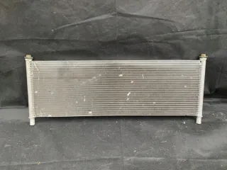 1048498-00-C 104849800B 1048498 104849800C 1048498-00-B Радиатор (основной) Tesla model X Арт e10523796, вид 4