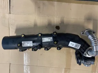 55498493 55494601 Коллектор впускной Opel Astra K Арт e10609741, вид 1