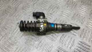 03G130073S Форсунка дизельная Volkswagen Passat B6 Арт 7GM15AL03, вид 4