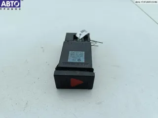 3B0953235D Кнопка аварийной сигнализации (аварийки) Volkswagen Passat B5 Арт 54624953, вид 1