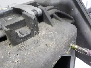 Корпус воздушного фильтра Mitsubishi Lancer 9 2004г.  - Фото 2