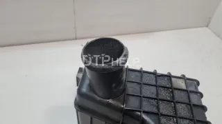 L8291319X Резонатор воздушного фильтра Mazda 6 1 Арт AM22769699, вид 4