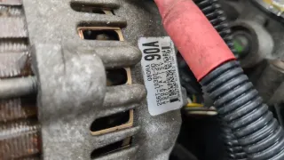  Генератор Ford Fiesta 5 Арт 11403996, вид 3