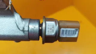 057130764AB, 03L089N, 03L906051  Топливная рампа Volkswagen Passat B7 Арт 01016196, вид 3