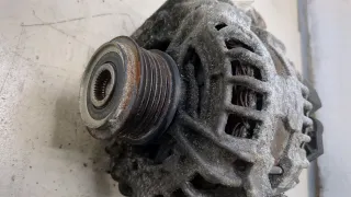 1747021 Генератор Ford Transit 3 restailing Арт 20278864, вид 2