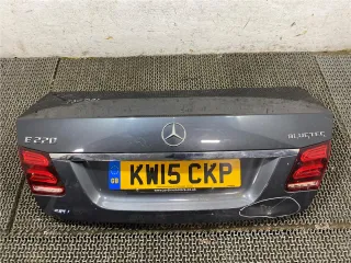 A2127500975 Крышка багажника (дверь 3-5) Mercedes E W212 Арт 7942776, вид 1