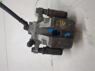 19204609 Суппорт тормозной задний правый Pontiac Vibe 1 Арт 20366783, вид 4