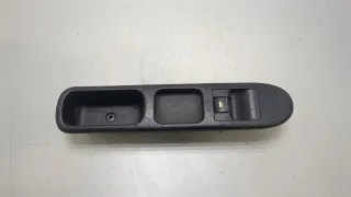 6554E7 Кнопка стеклоподъемника переднего правого Peugeot 307 Арт 20422790, вид 1