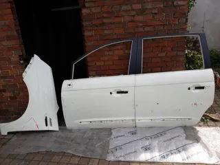  Крыло переднее левое SsangYong Rodius 2 Арт e1296445