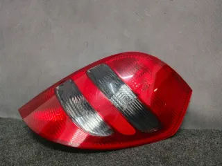 A1698200964 A1698201064 Фонарь задний правый Mercedes A W169 Арт e10217994, вид 2